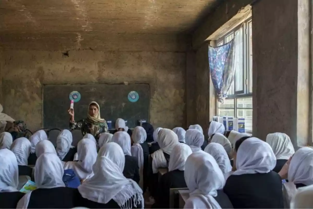 Escuela de niñas en Afganistán