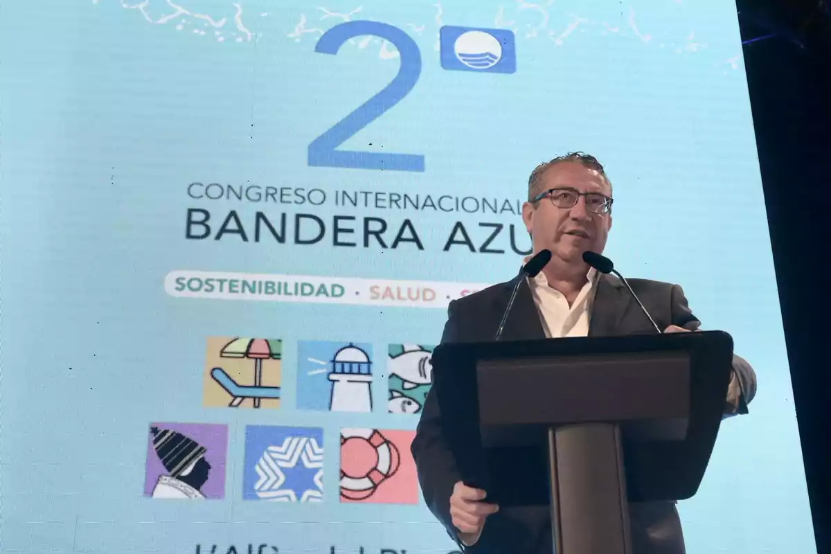 Toni Perez durante el 2º Congreso Internacional Bandera Azul