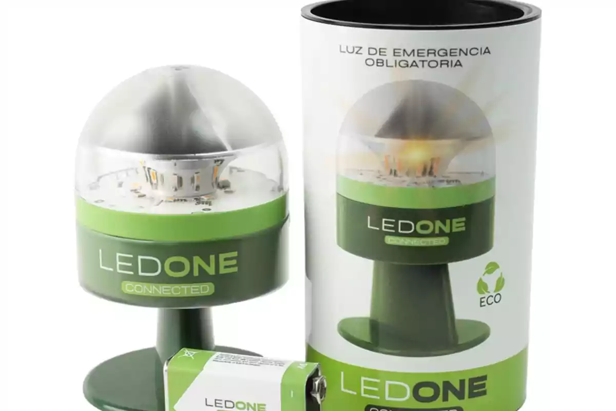 Luz de emergencia LEDONE Connected con batería y empaque.