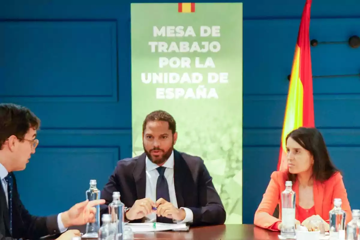 Ignacio Garriga durante la celebración de la mesa de trabajo