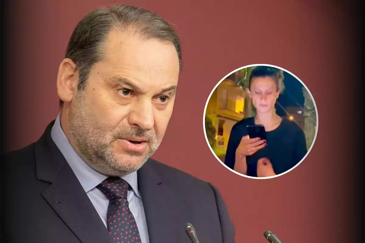 Hombre de traje hablando frente a un micrófono con un círculo que muestra a una mujer usando un teléfono móvil en una calle de noche