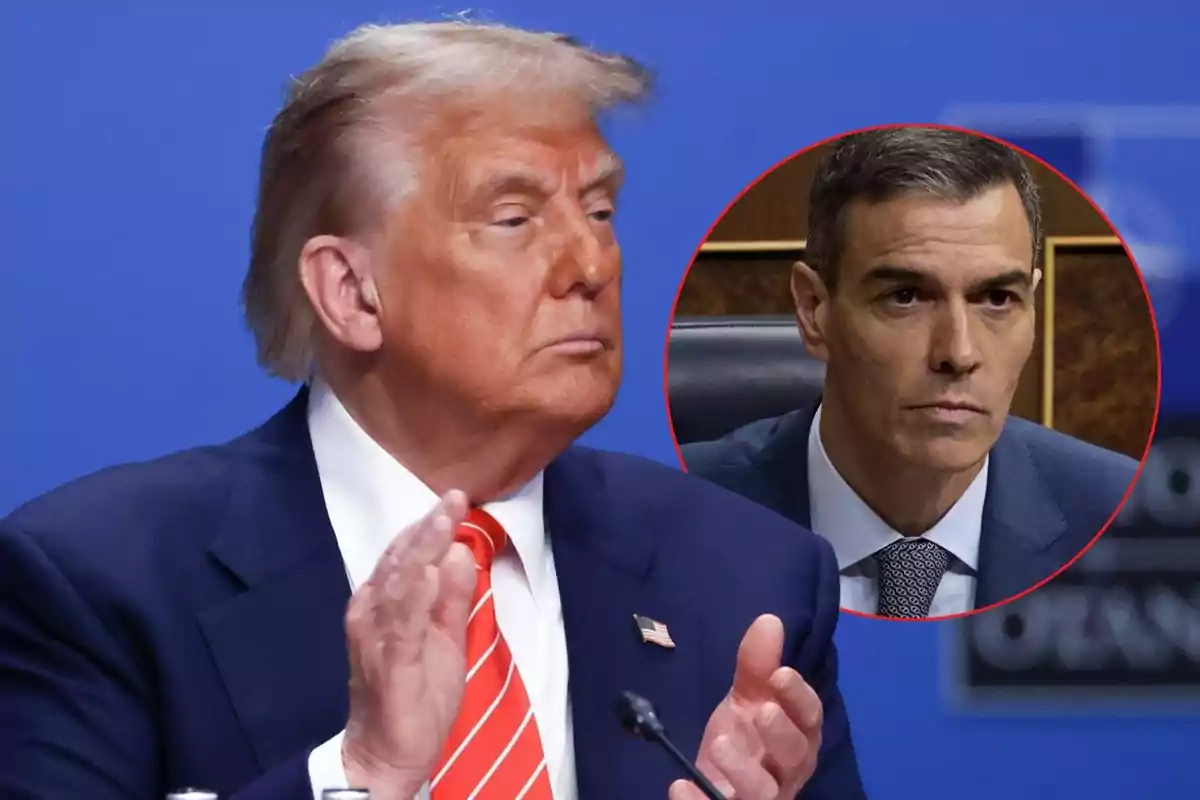 Hombre de cabello rubio con traje azul y corbata roja aplaudiendo mientras al fondo aparece el rostro de otro hombre de cabello corto y canoso con traje azul y corbata gris dentro de un círculo rojo
