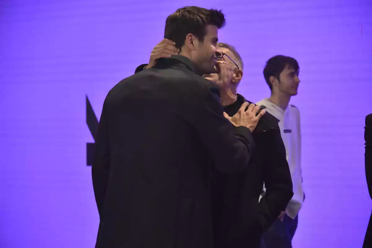 Joan Piqué y Gerard Piqué durante la presentación de ‘Kings League’, a 27 de diciembre de 2022, en Barcelona. Joan Piqué y Gerard Piqué durante la presentación de ‘Kings League’, a 27 de diciembre de 2022, en Barcelona.