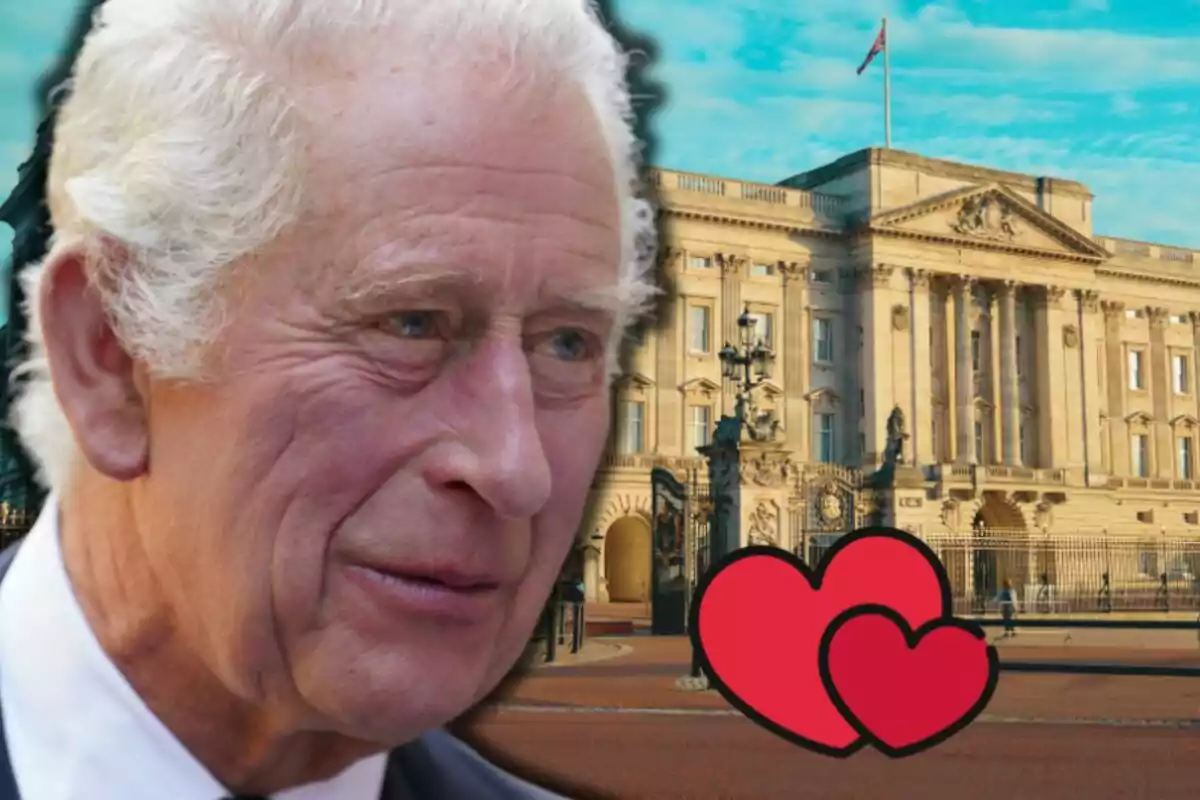 Carlos III en primer plano con el Palacio de Buckingham al fondo y dos corazones rojos dibujados en la parte inferior derecha
