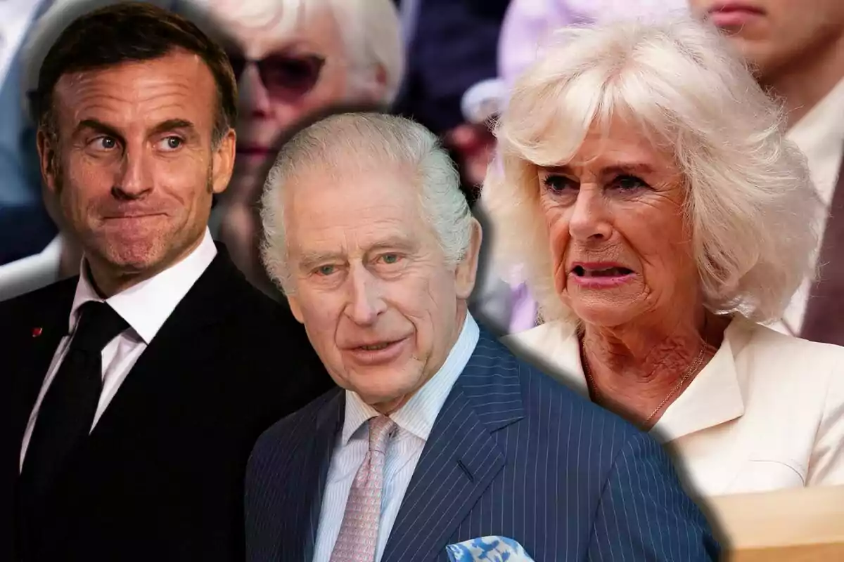 Emmanuel Macron, Carlos III y la reina Camila con expresiones serias y fondo desenfocado