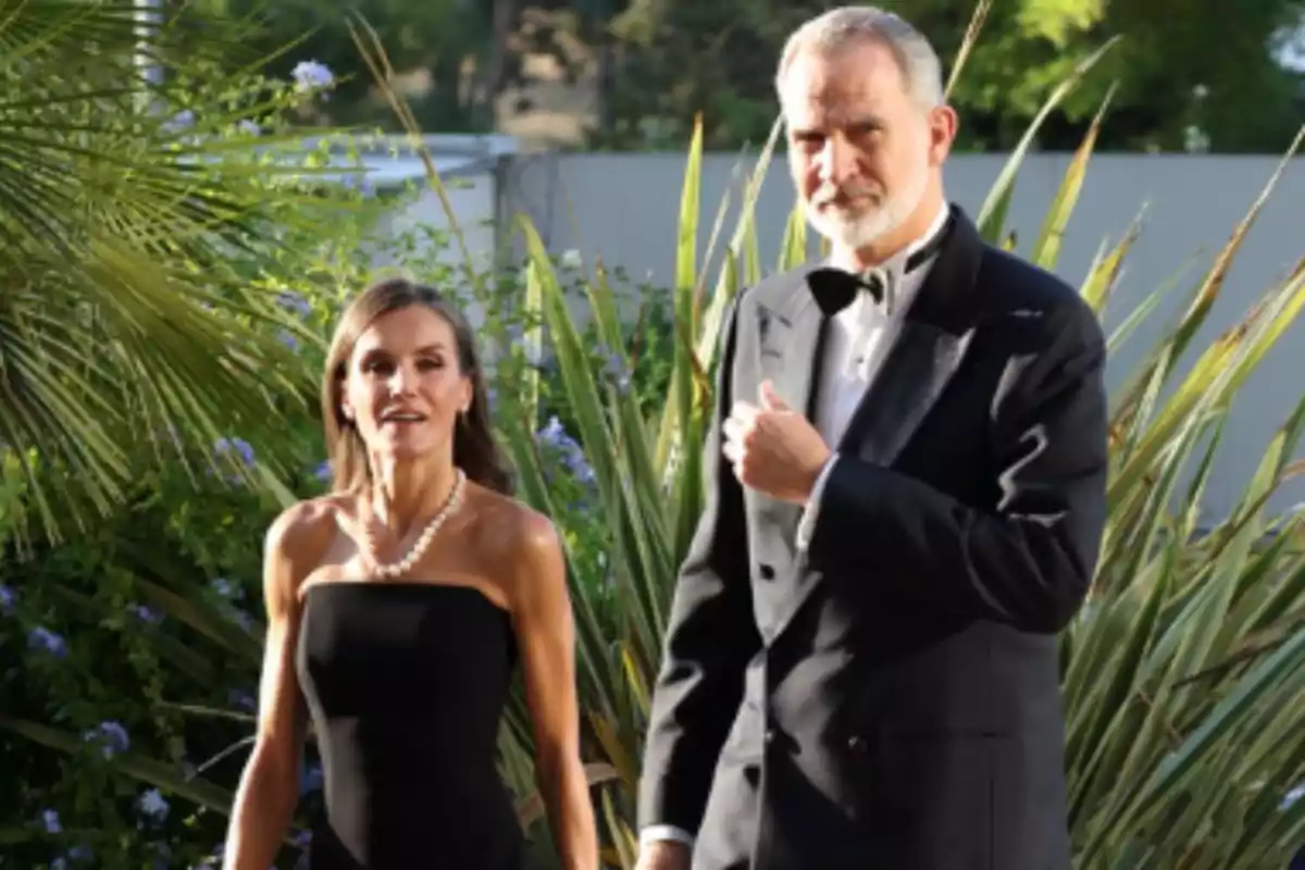 King Felipe and Queen Letizia attend the ABC journalism awards ceremony—“Mariano de Cavia,” “Luca de Tena,” and “Mingote”—on July 8, 2025, in Madrid.