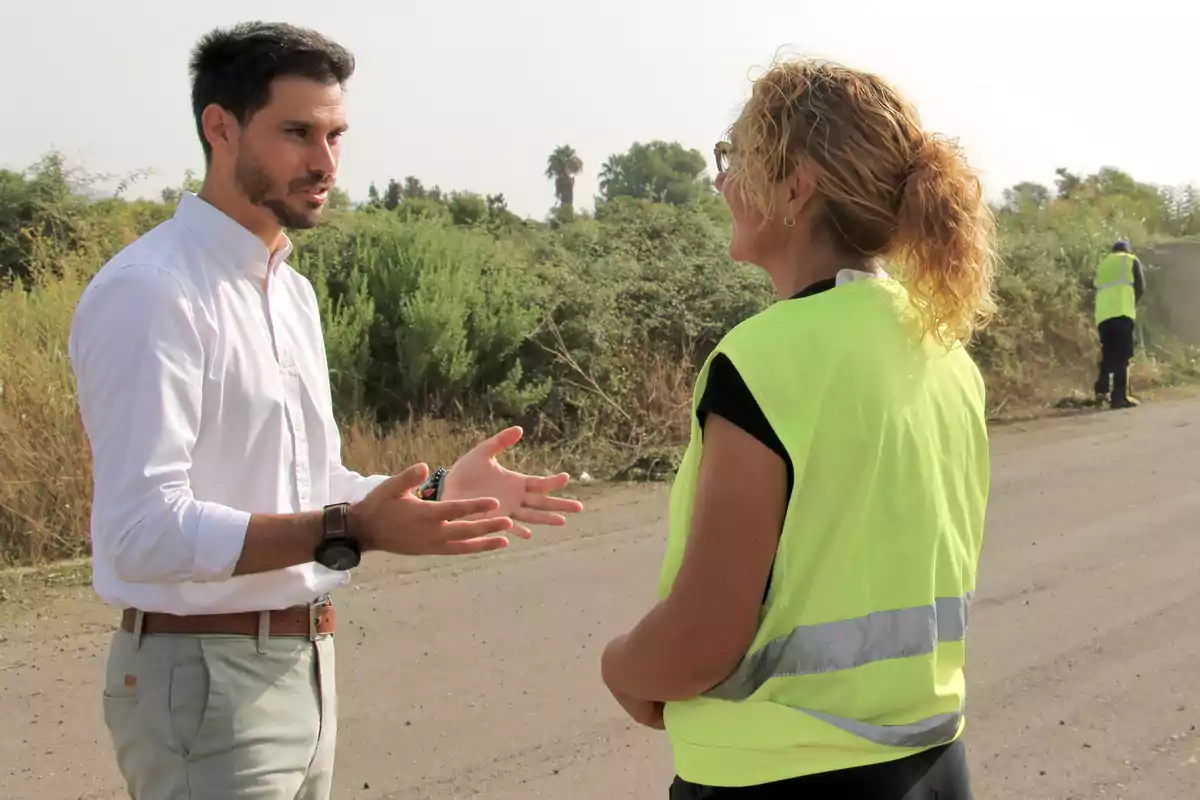 Castellón avanza en la limpieza de acequias en la Marjalería con Mangraners y la Mota