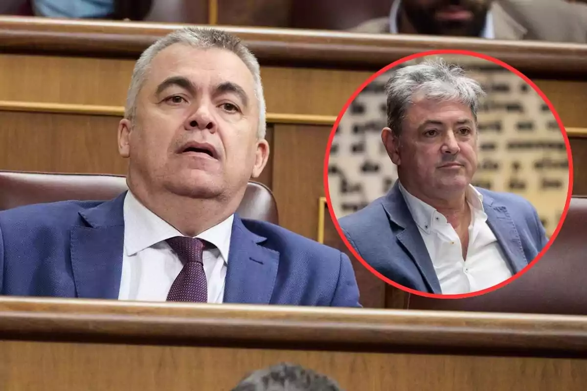 Hombre de cabello canoso con traje azul sentado en un recinto parlamentario y un recuadro circular con la imagen de otro hombre de aspecto similar también vestido formalmente