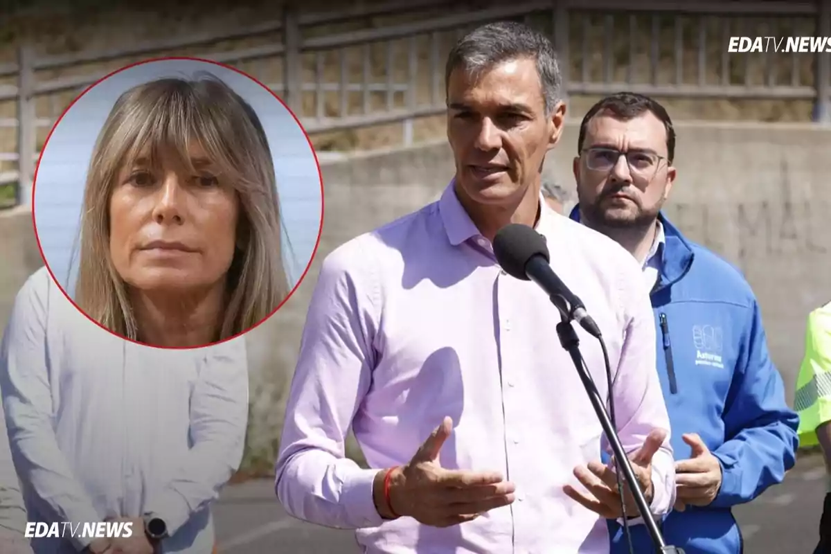 Un hombre con camisa clara habla frente a un micrófono acompañado de otras personas mientras en la esquina izquierda aparece el retrato de una mujer enmarcado en un círculo rojo