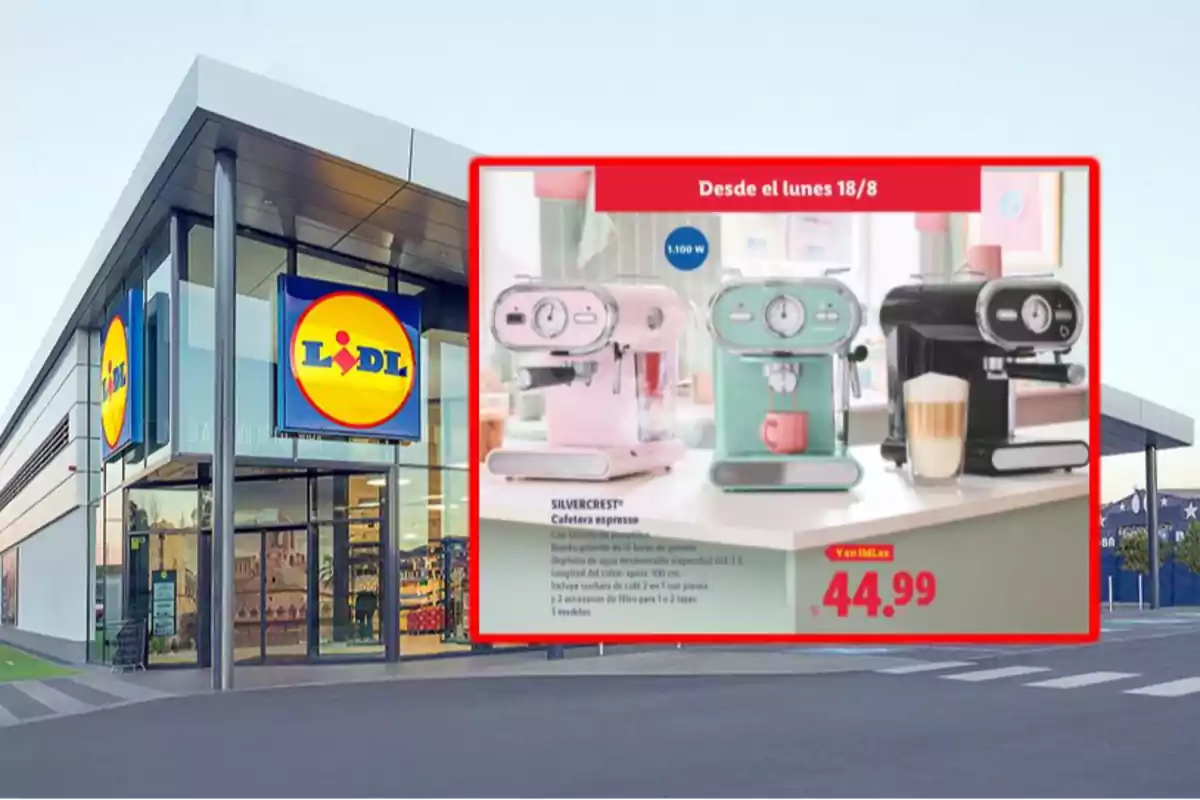 Fachada de una tienda Lidl con un anuncio de cafeteras espresso de colores pastel y negro en oferta por 44.99 euros Fachada de una tienda Lidl con un anuncio de cafeteras espresso de colores pastel y negro en oferta por 44.99 euros