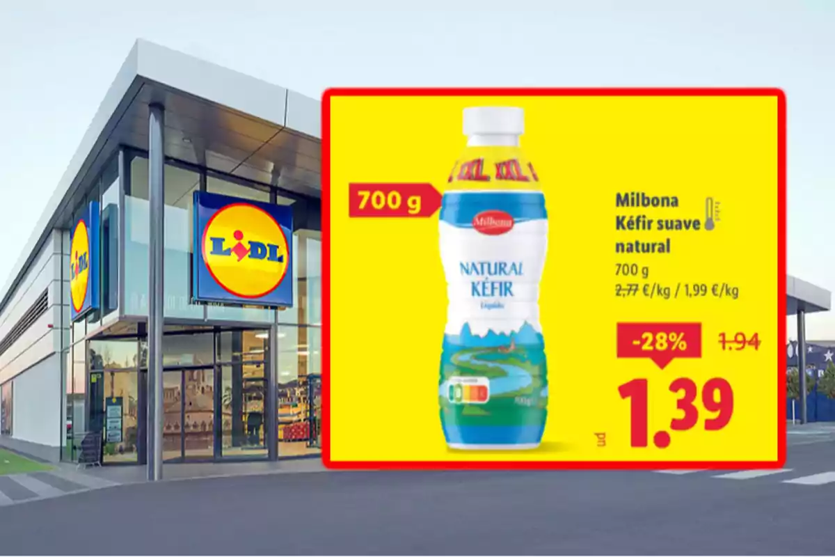 Fachada de supermercado Lidl con una promoción de kéfir natural Milbona de 700 gramos a 1,39 euros destacada en un cartel amarillo Fachada de supermercado Lidl con una promoción de kéfir natural Milbona de 700 gramos a 1,39 euros destacada en un cartel amarillo