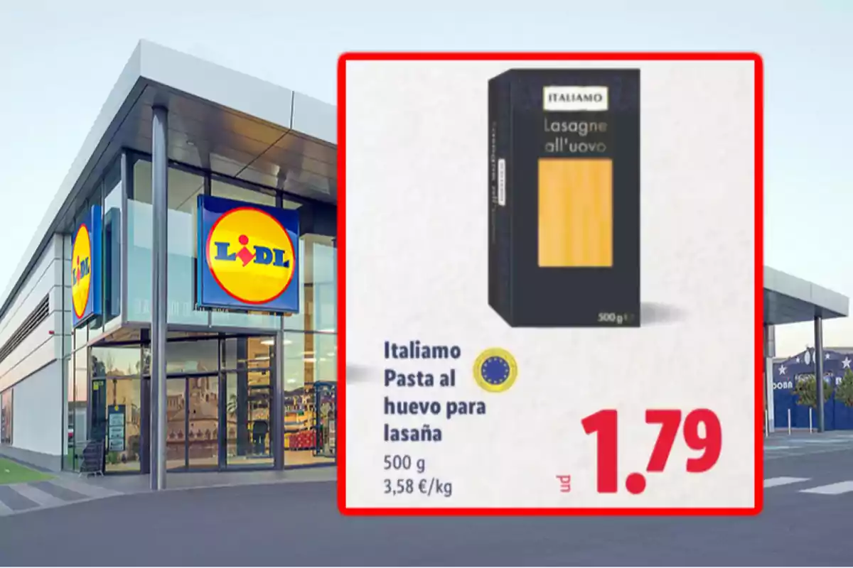 Fachada de un supermercado Lidl con un anuncio de pasta para lasaña Italiana a 1,79 euros Fachada de un supermercado Lidl con un anuncio de pasta para lasaña Italiana a 1,79 euros