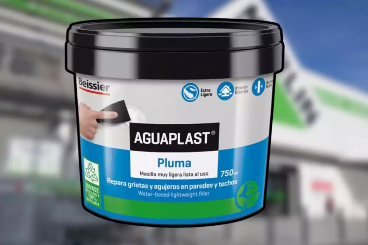 Envase de masilla Aguaplast Pluma de 750 ml para reparar grietas y agujeros en paredes y techos Envase de masilla Aguaplast Pluma de 750 ml para reparar grietas y agujeros en paredes y techos