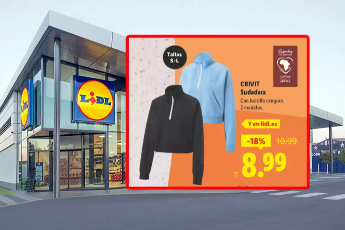 Fachada de una tienda Lidl con un anuncio de sudaderas Crivit en colores negro y azul claro en oferta por 8,99 euros Fachada de una tienda Lidl con un anuncio de sudaderas Crivit en colores negro y azul claro en oferta por 8,99 euros