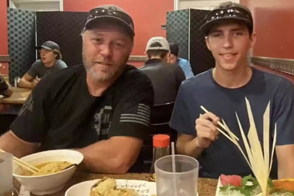 Este es el veterano y padre del asesino de Charlie Kirk que llamó a la policía