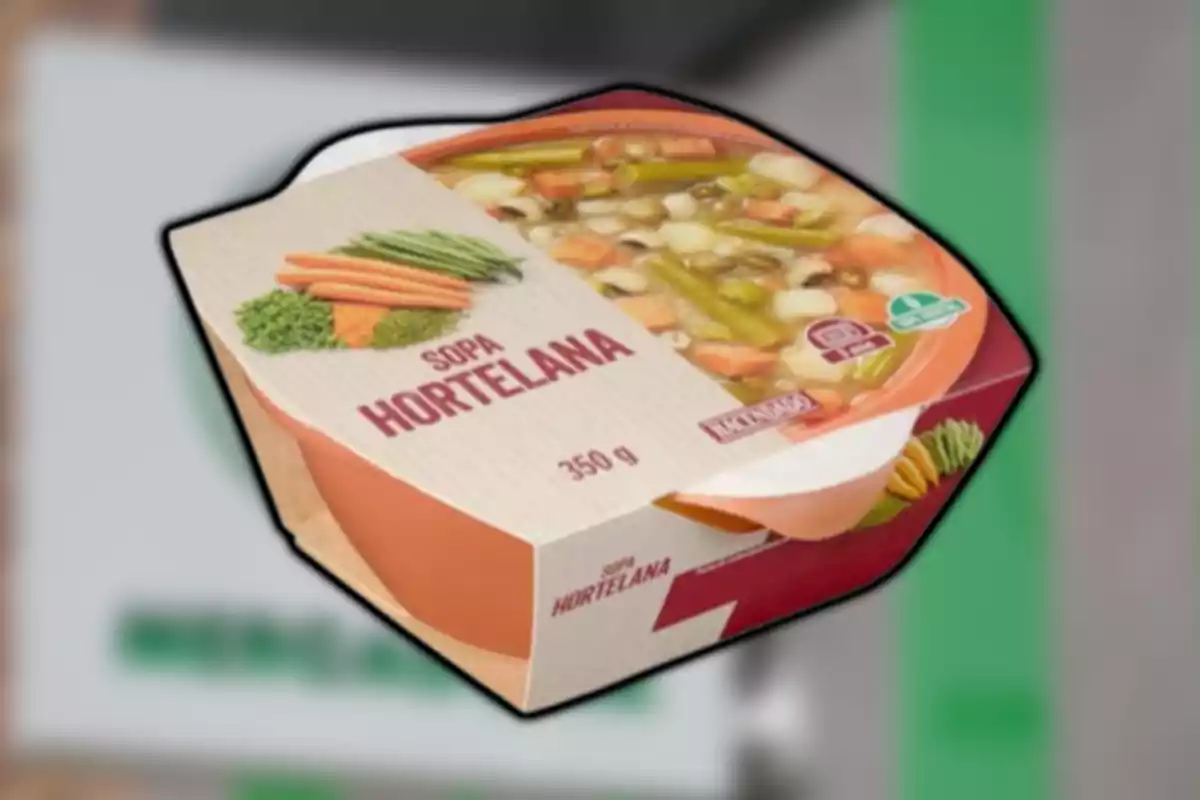 Envase de sopa hortelana de 350 gramos con imagen de verduras en la tapa