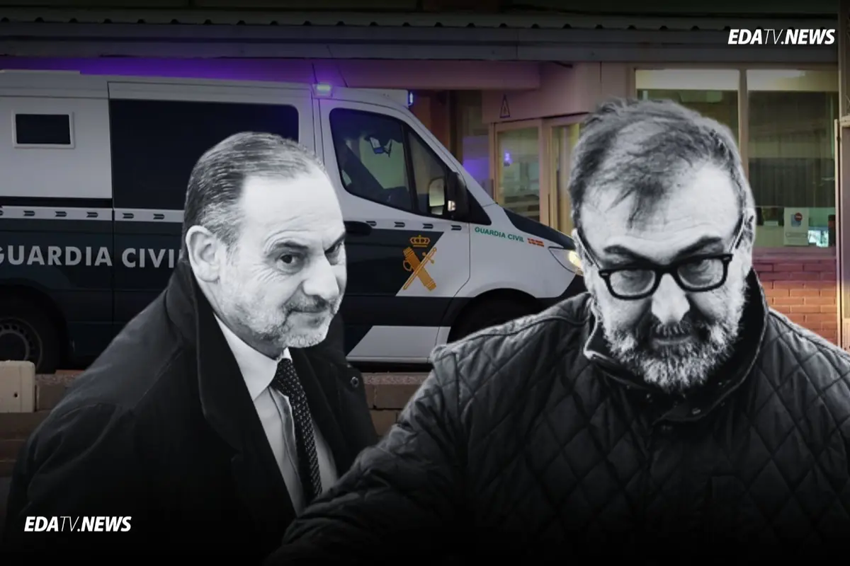 Dos hombres en primer plano con una furgoneta de la Guardia Civil al fondo y el logo de EDATV NEWS en la esquina superior derecha