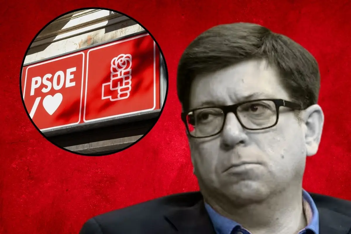 Hombre con gafas en primer plano sobre fondo rojo y un recuadro con el logo del PSOE en la esquina superior izquierda