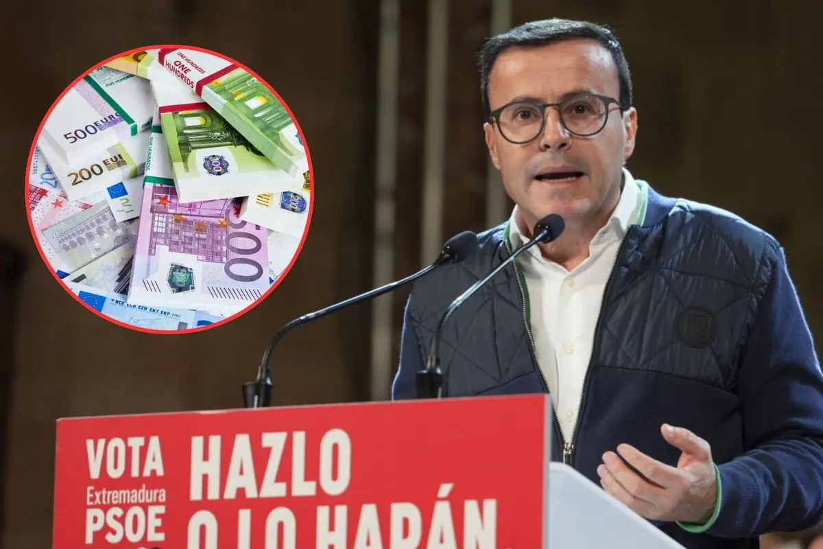 Político del PSOE dando un discurso en un mitin en Extremadura junto a un círculo con billetes de euro que sugiere un mensaje sobre economía y dinero