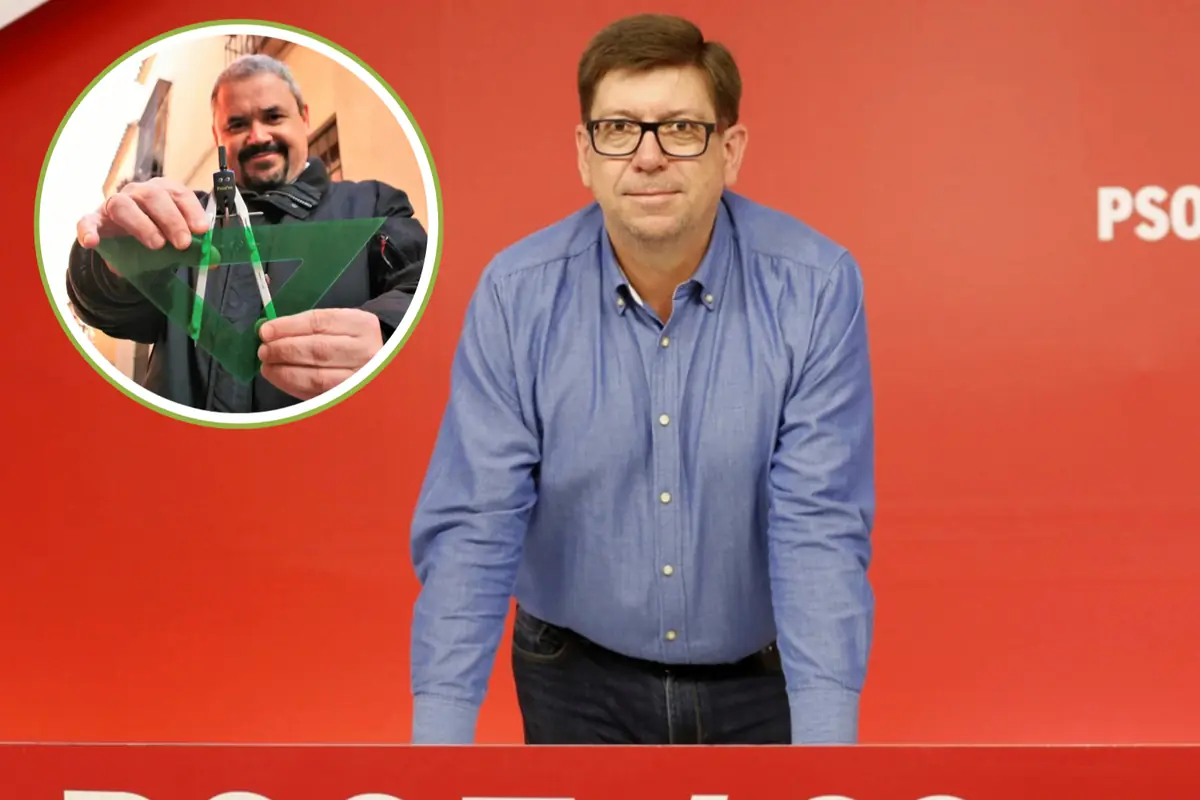 Hombre con gafas y camisa azul de pie frente a un fondo rojo con las letras PSO, en la esquina superior izquierda aparece un recuadro circular con otro hombre sosteniendo una escuadra y un compás.