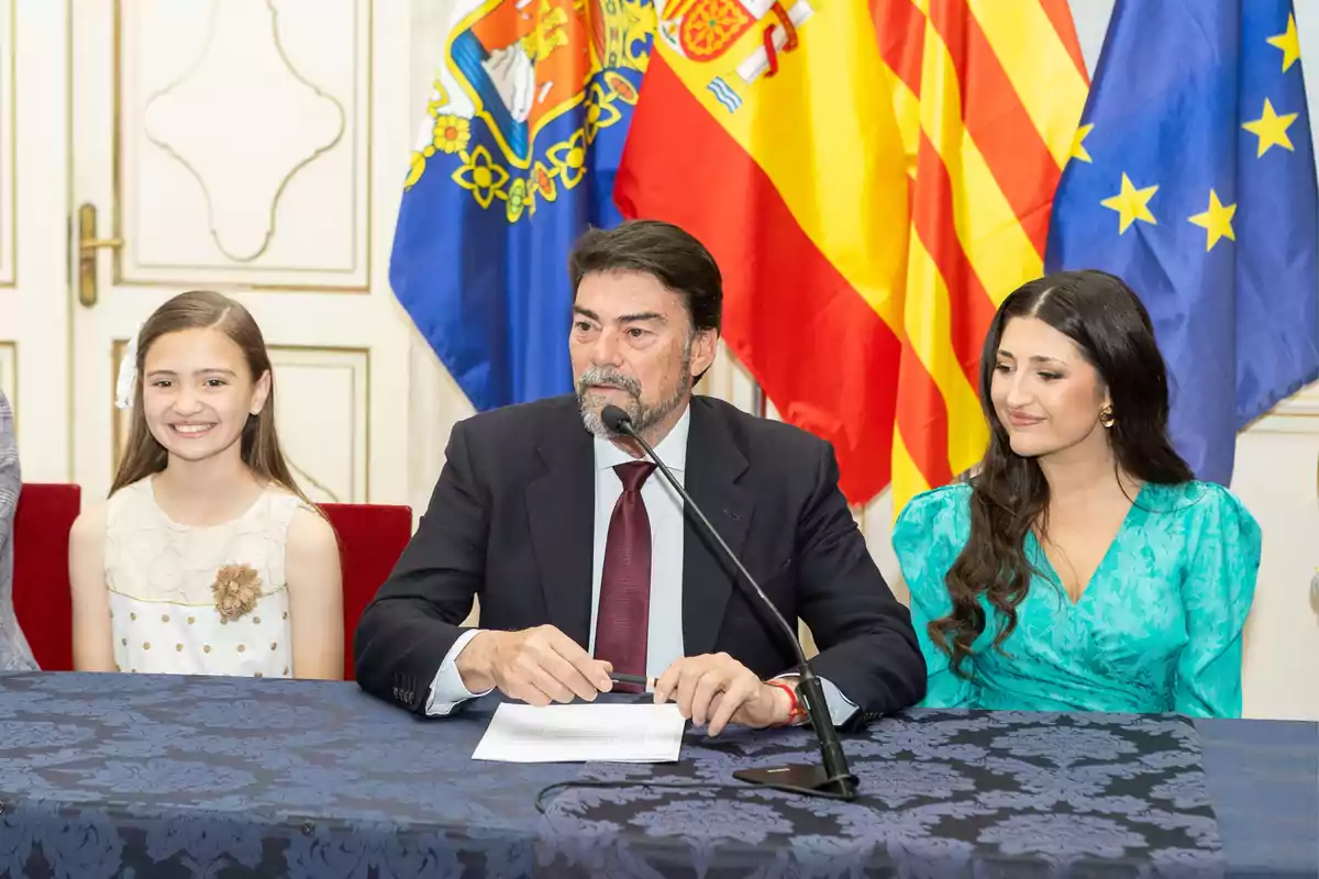 Barcala, alcalde de Alicante, durante el acto