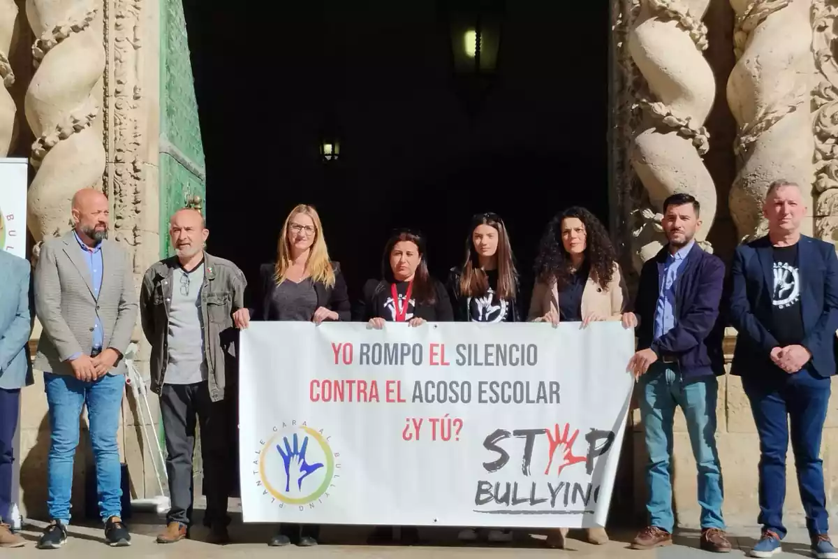 La concejala de Educación, Mari Carmen de España en el acto contra el acoso escolar