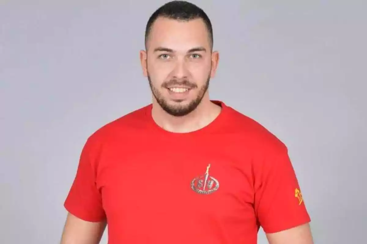 Fotografía oficial de Alberto Isla en 'Supervivientes' Fotografía oficial de Alberto Isla en 'Supervivientes'
