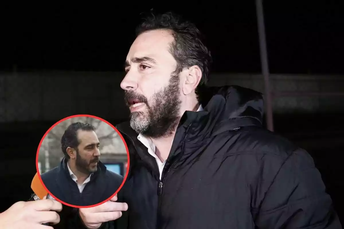 Un hombre con barba y chaqueta oscura siendo entrevistado con un micrófono naranja y un recuadro circular mostrando un primer plano de su rostro.