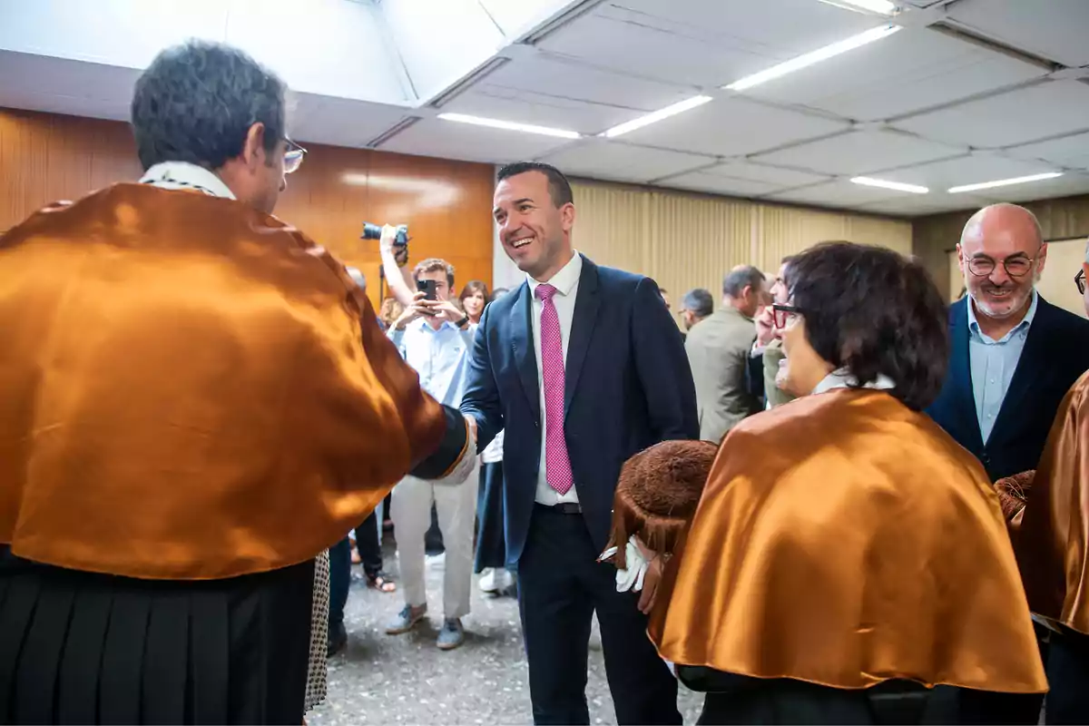 Vicente Mompó en la apertura del curso académico 2024/2025