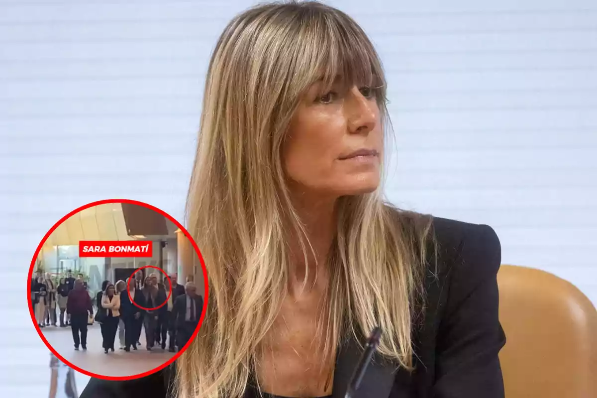 Una mujer de cabello rubio y lacio está sentada mirando hacia un lado, con una expresión seria, y en la esquina inferior izquierda hay un recuadro con una imagen de un grupo de personas caminando en un lugar público.