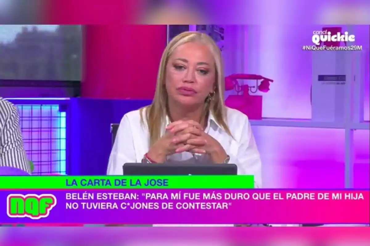 Belén Esteban con rostro de enfado sentada en el plató de 'Ni que fuéramos' el pasado 29 de mayo de 2024