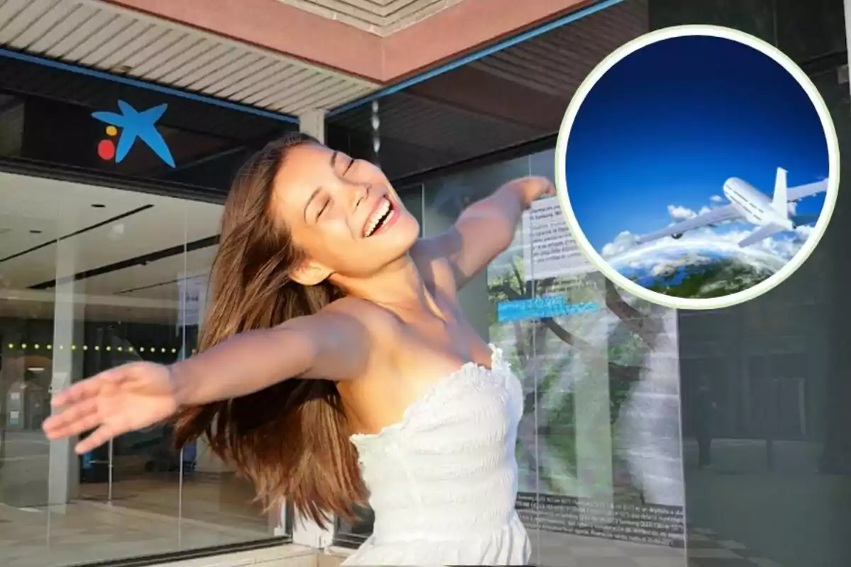 Una mujer sonriente con los brazos extendidos frente a una sucursal de CaixaBank, con una imagen de un avión en vuelo en la esquina superior derecha.