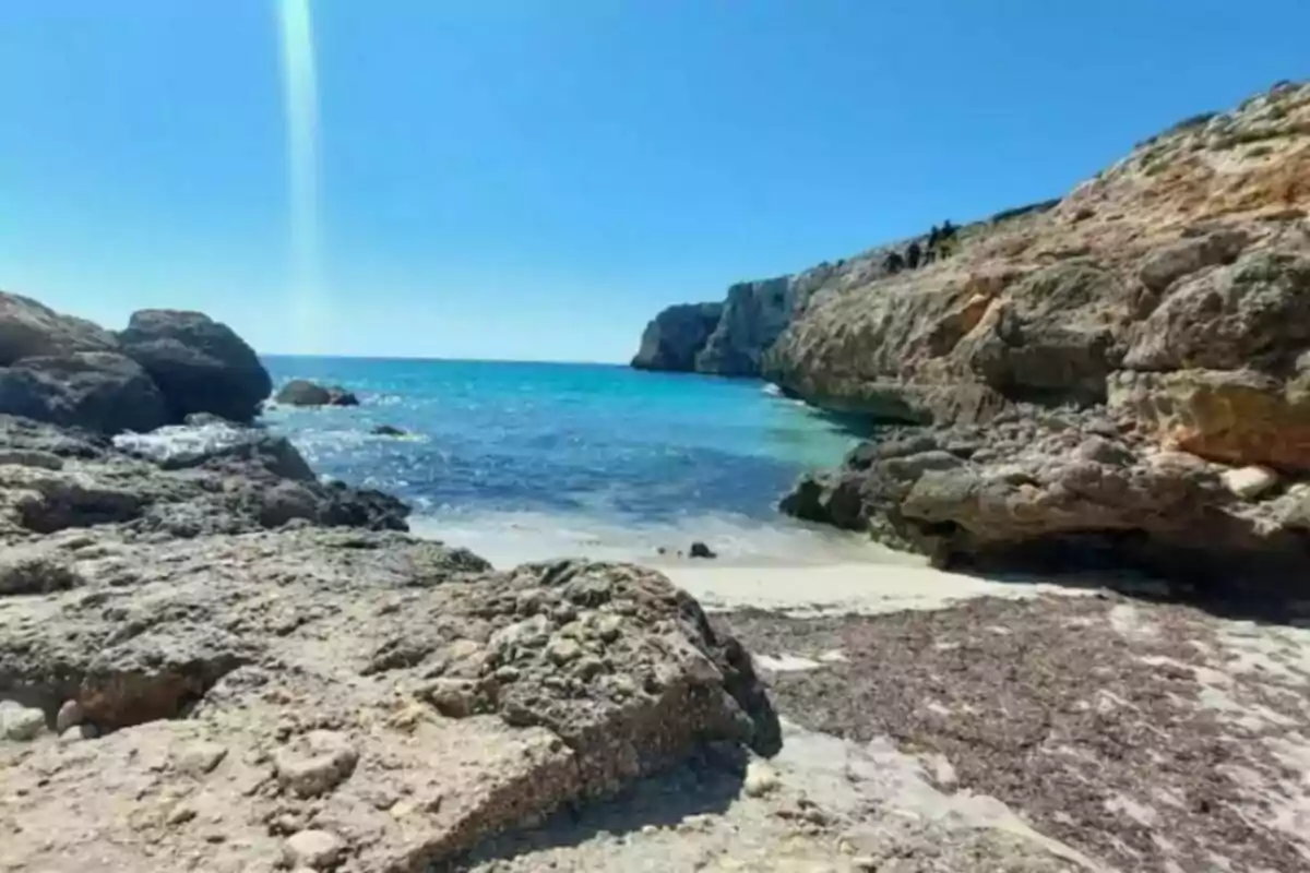 El paraíso está en España: la cala más secreta para disfrutar del verano