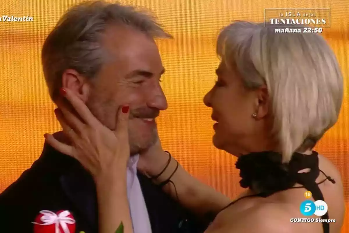 Captura de Ana María Aldón y su novio Eladio durante su reencuentro en 'GH Dúo' Captura de Ana María Aldón y su novio Eladio durante su reencuentro en 'GH Dúo'