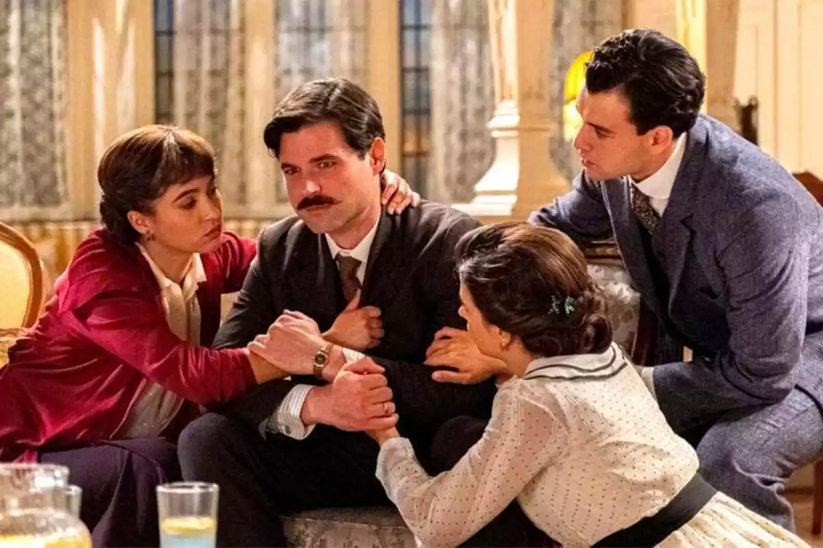 Captura de actor Arturo Sancho en un escena de 'La Promesa'