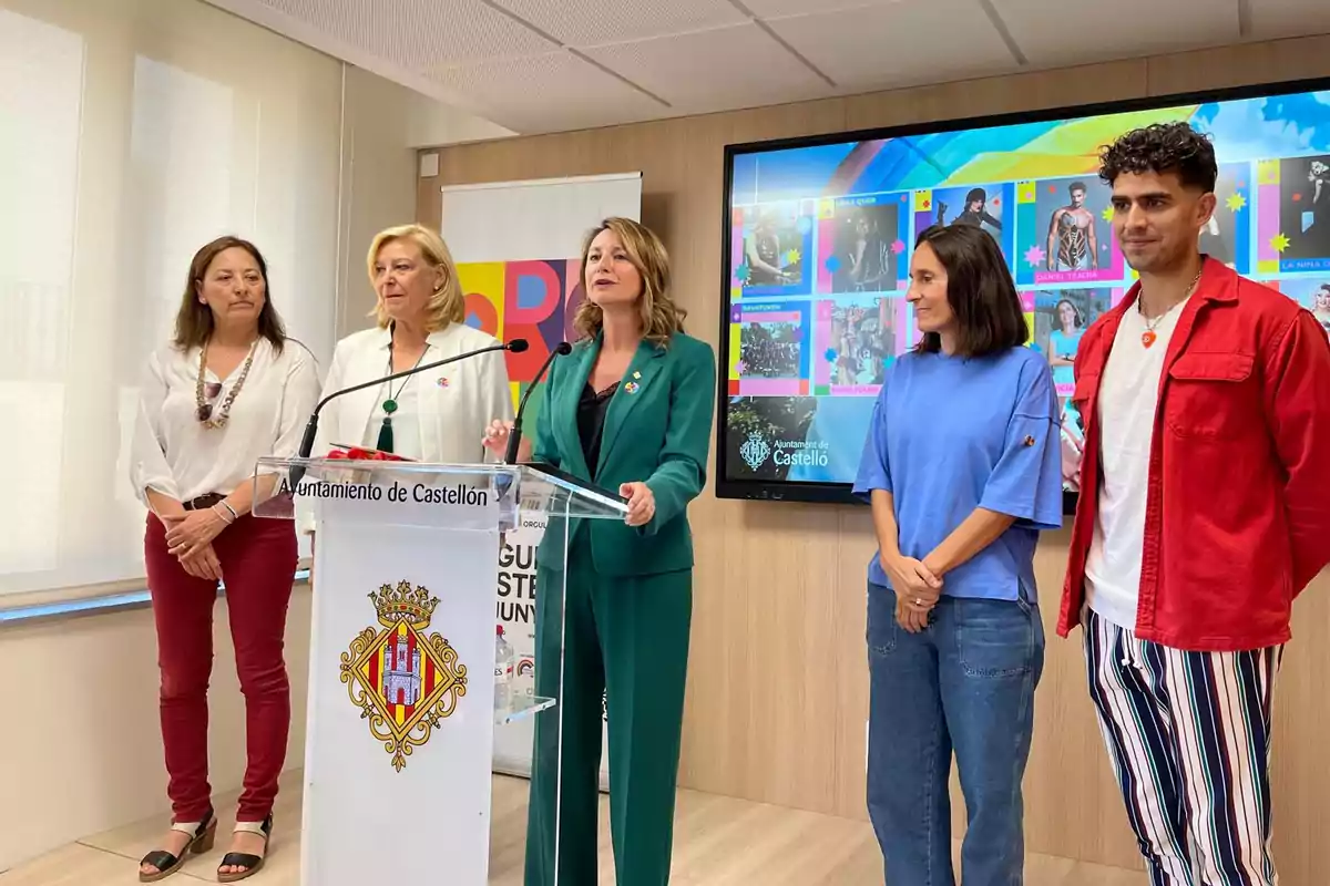 La alcaldesa de Castellón, Begoña Carrasco , durante la presentación del "Orgull Castelló'