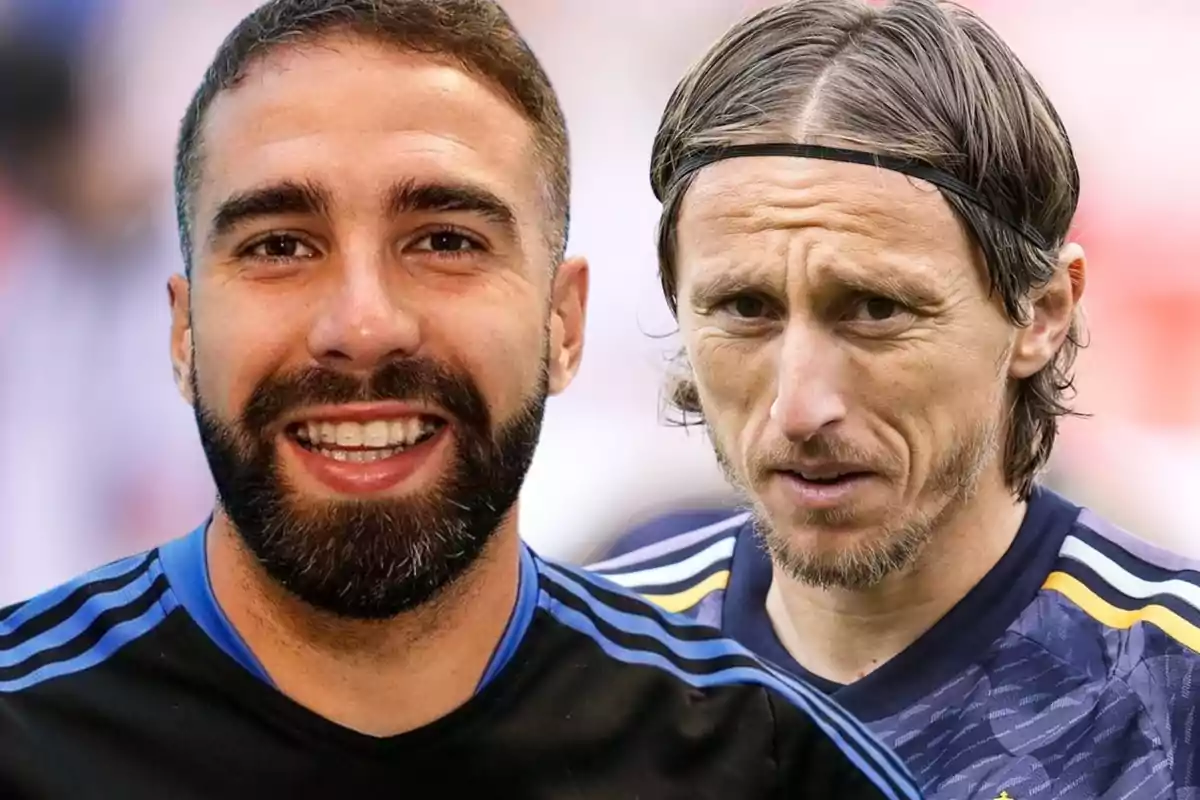 Dos hombres con camisetas deportivas, uno sonriendo y el otro con una expresión seria.