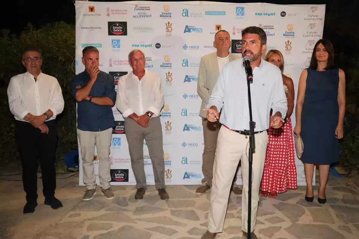 El presidente de la Generalitat, Carlos Mazón, en el Castell de l’Olla de Altea