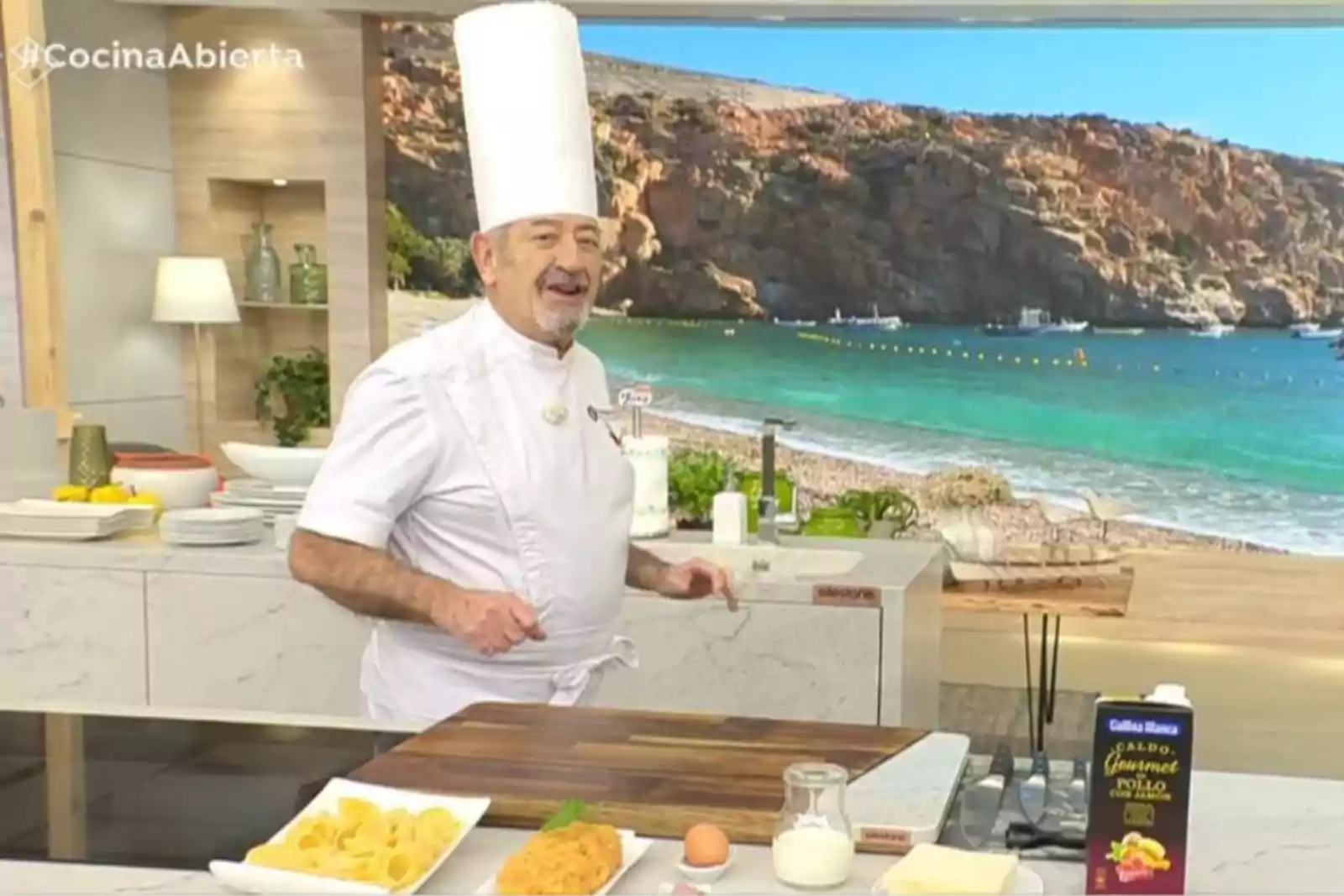 Karlos Arguiñano sorprende en Antena 3 desvelando un secreto familiar:  'Llevamos...'