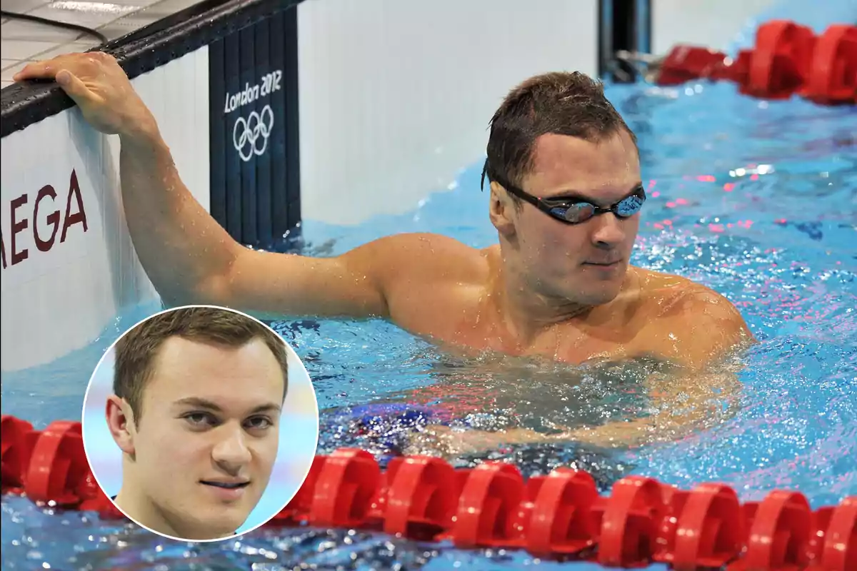 Un nadador en la piscina durante los Juegos Olímpicos de Londres 2012 con un recuadro que muestra su rostro fuera del agua.