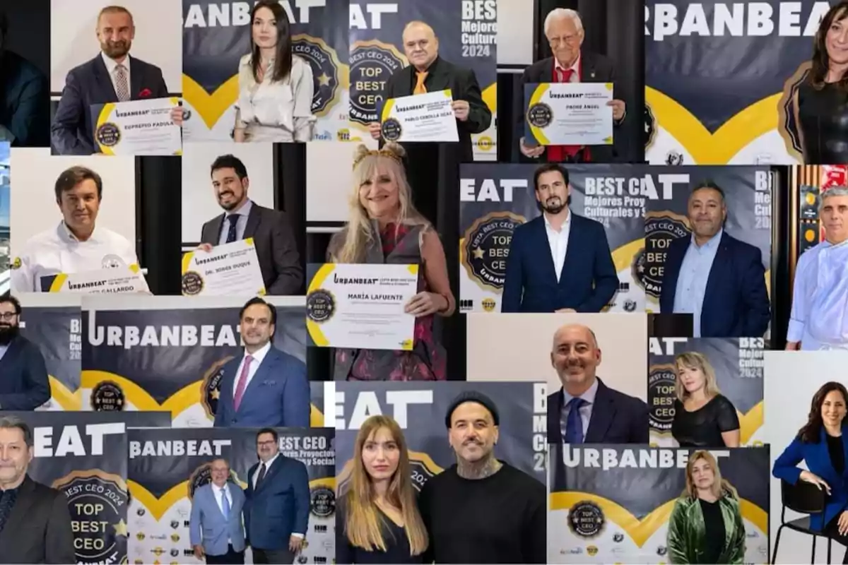 Un grupo de personas posando con certificados de reconocimiento en un evento de premiación de Urbanbeat.