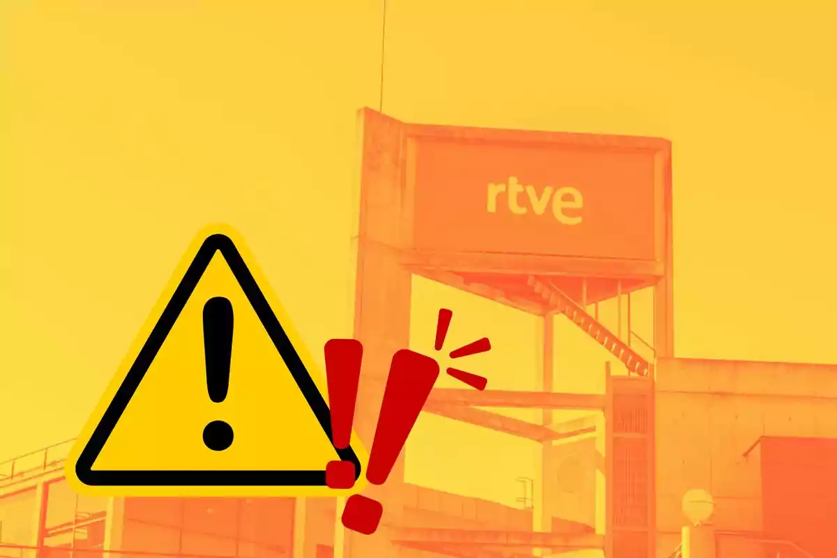 Edificio de RTVE con un símbolo de advertencia superpuesto.