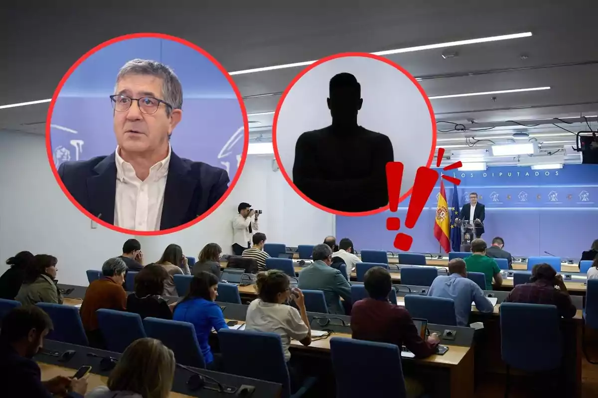 Una conferencia de prensa en una sala con varias personas sentadas, un orador en el podio y dos círculos rojos superpuestos mostrando a un hombre y una silueta con signos de exclamación.