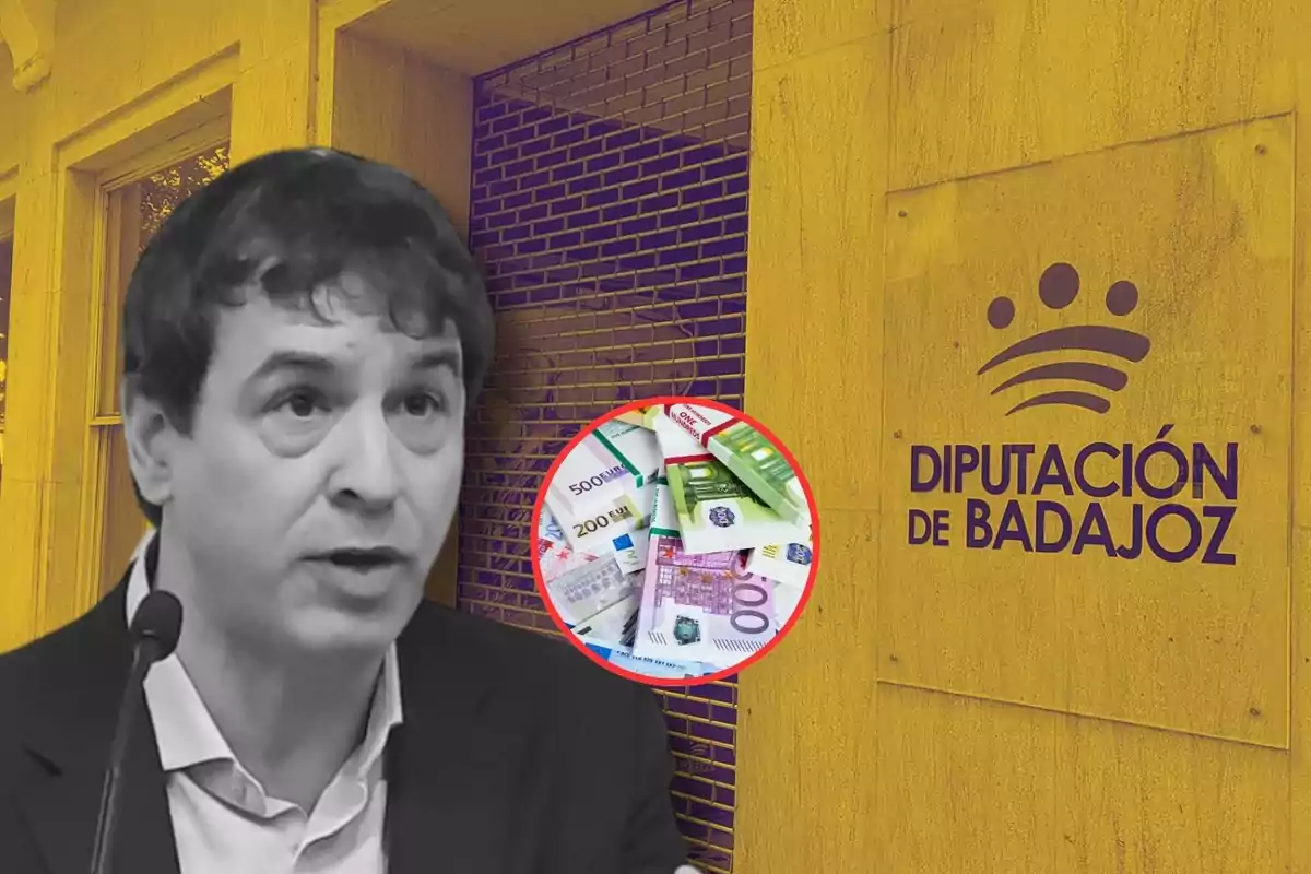 Un hombre hablando frente a un micrófono con un fondo de la Diputación de Badajoz y un círculo que muestra billetes de euro.