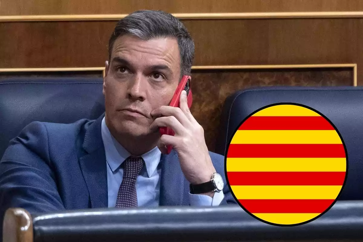 Un hombre en traje hablando por teléfono con una expresión seria, junto a un círculo con franjas horizontales rojas y amarillas.