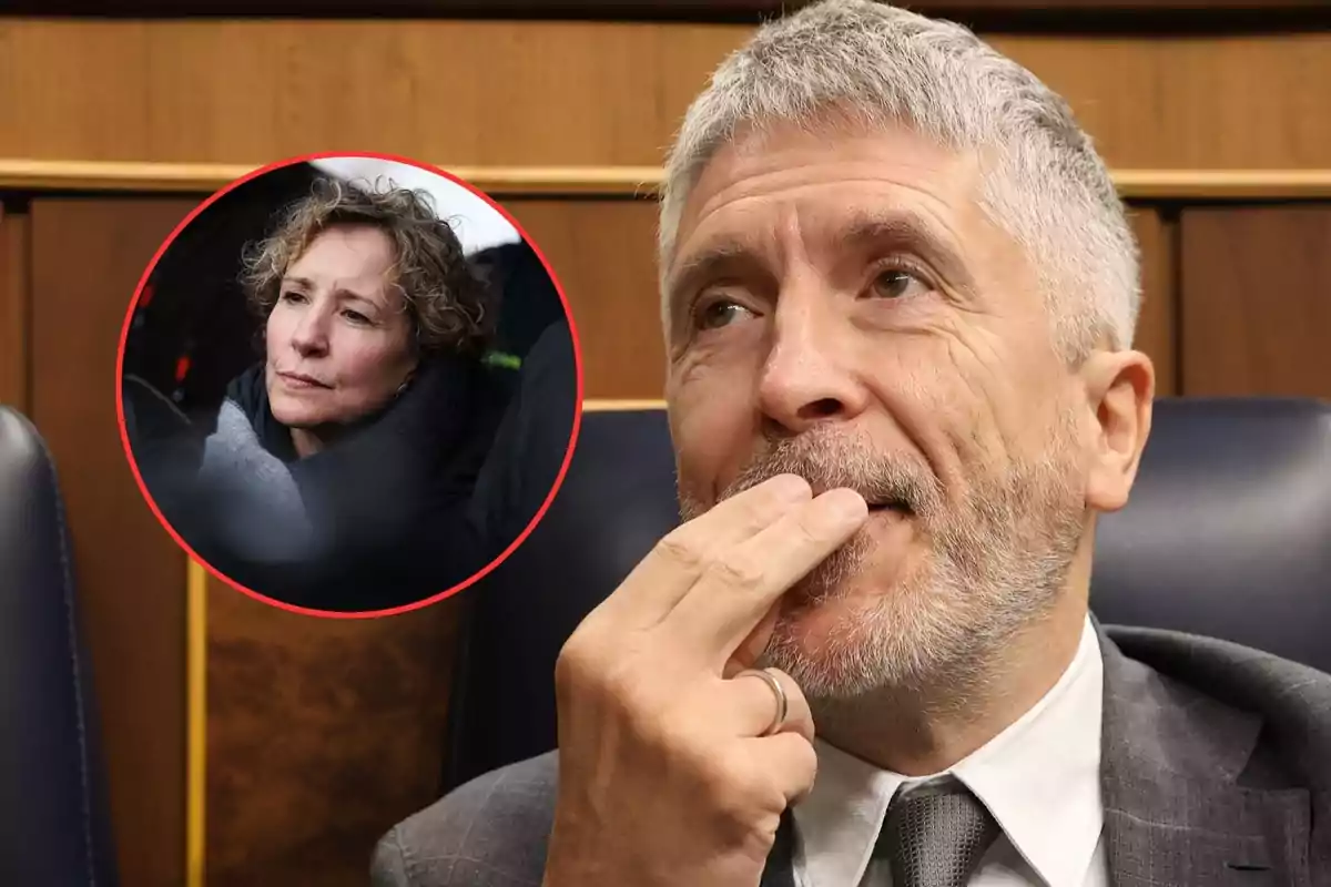 Hombre de cabello canoso y barba sentado en una silla con gesto pensativo mientras en un círculo aparece el rostro de una mujer de cabello rizado y expresión seria
