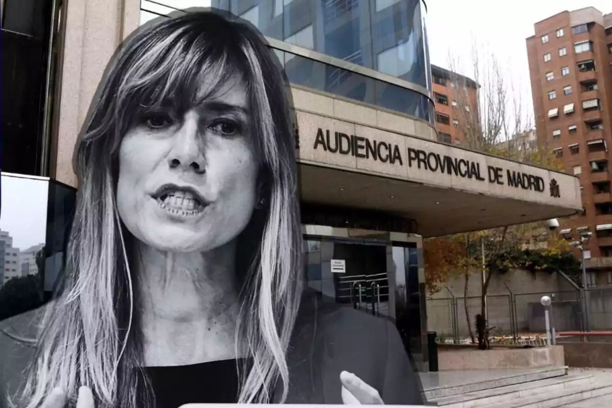 Una mujer en primer plano con un edificio de la Audiencia Provincial de Madrid de fondo.