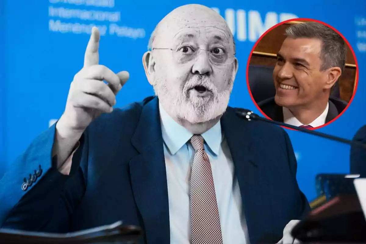 Hombre mayor con barba y gafas hablando en una conferencia con fondo azul y un recuadro que muestra a otro hombre sonriendo
