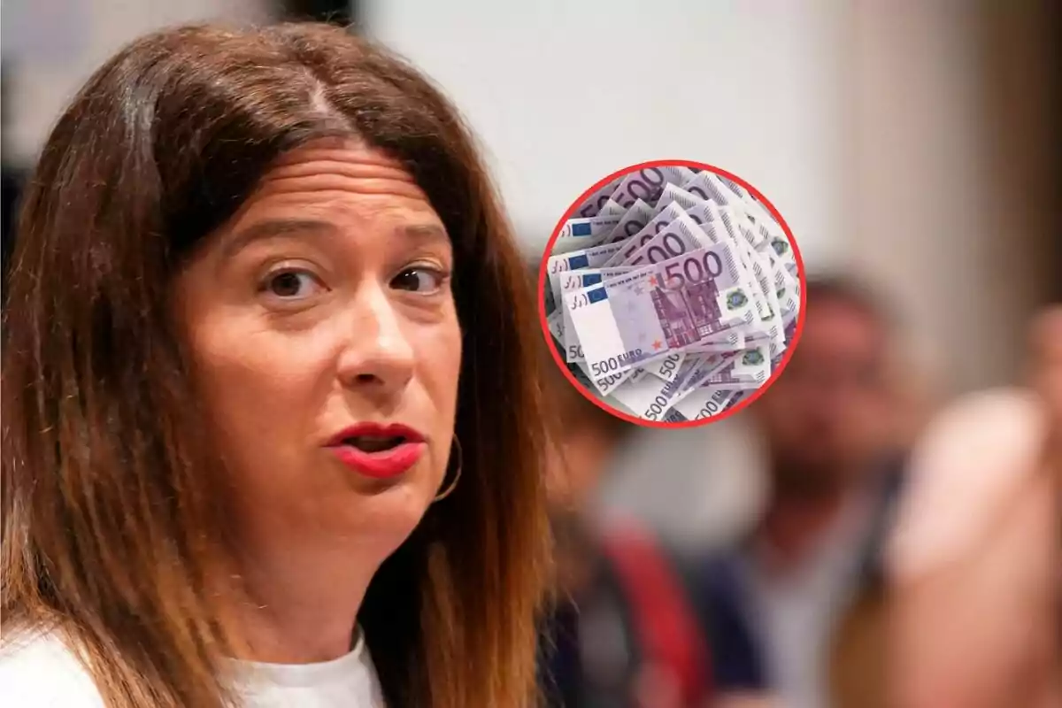 Mujer de cabello castaño y labios rojos en primer plano con un círculo que muestra varios billetes de 500 euros sobre un fondo desenfocado