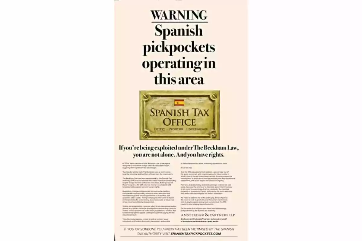 Cartel con advertencia en inglés sobre carteristas españoles en la zona, con una placa que dice Spanish Tax Office y un texto informativo sobre la Ley Beckham y derechos de los afectados Cartel con advertencia en inglés sobre carteristas españoles en la zona, con una placa que dice Spanish Tax Office y un texto informativo sobre la Ley Beckham y derechos de los afectados